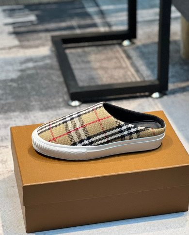 Burberry  Slippers