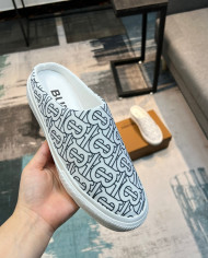 Burberry  Slippers