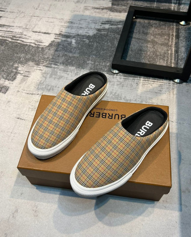Burberry  Slippers