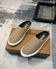 Burberry  Slippers