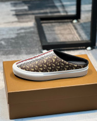 Burberry  Slippers