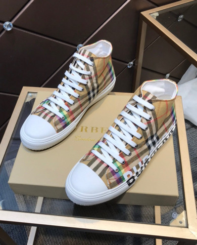 Burberry  High cut boots