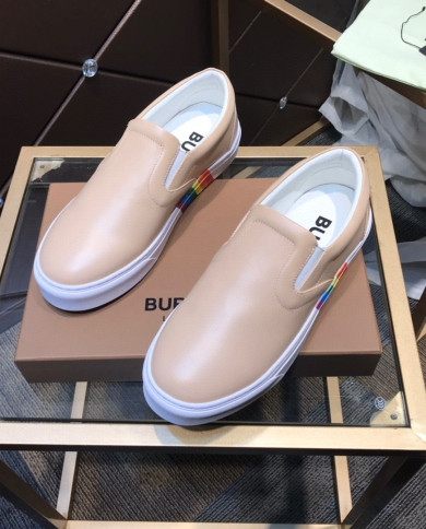 Burberry  couple style  hooded shoes