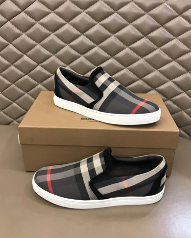 Burberry  hooded shoes