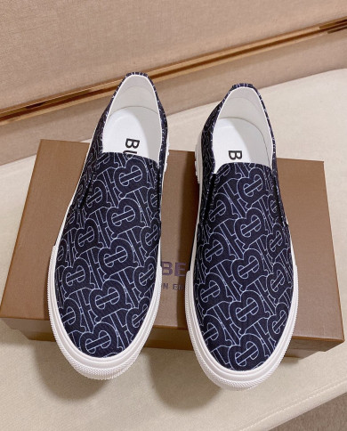 Burberry  hooded shoes