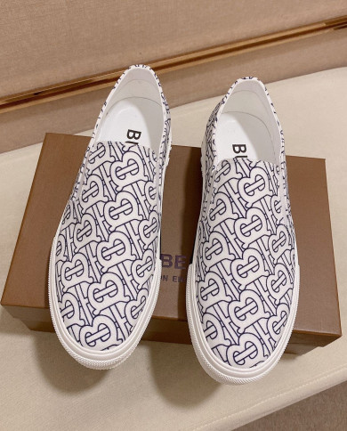 Burberry  hooded shoes