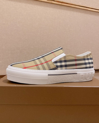 Burberry  hooded shoes