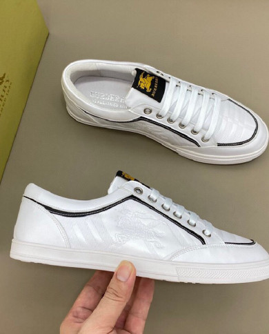 Burberry  Casual Shoes