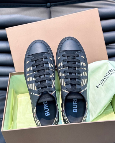 Burberry  Casual Shoes