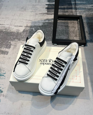 McQueen Versatile Little White Shoes Plush couple style