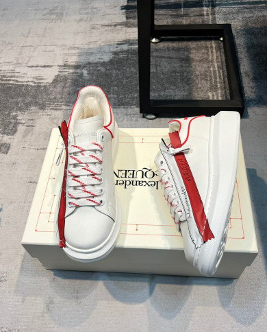 McQueen Versatile Little White Shoes Plush couple style