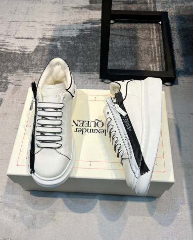 McQueen Versatile Little White Shoes Plush couple style