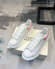 McQueen Versatile Little White Shoes couple style