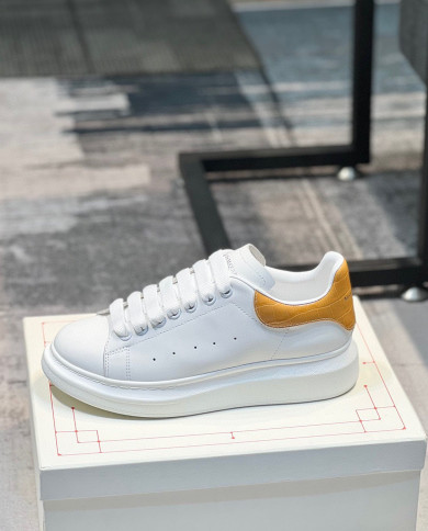 McQueen Versatile Little White Shoes couple style