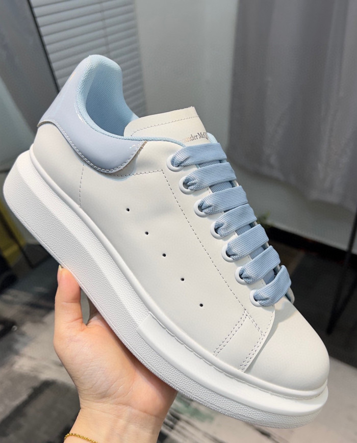 McQueen Versatile Little White Shoes couple style