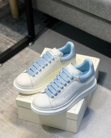 McQueen Versatile Little White Shoes couple style