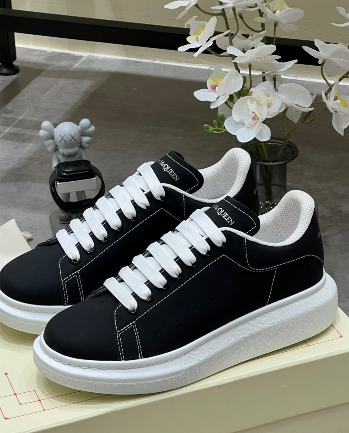McQueen Casual Shoes couple style