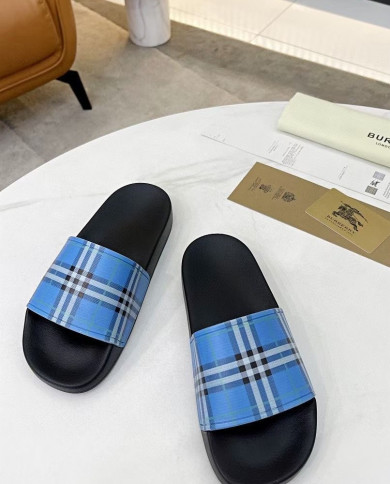 Burberry couple style  Slippers
