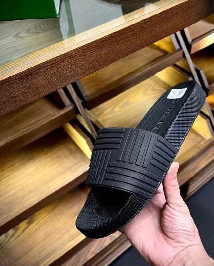 Bottega Veneta  couple style  Slippers