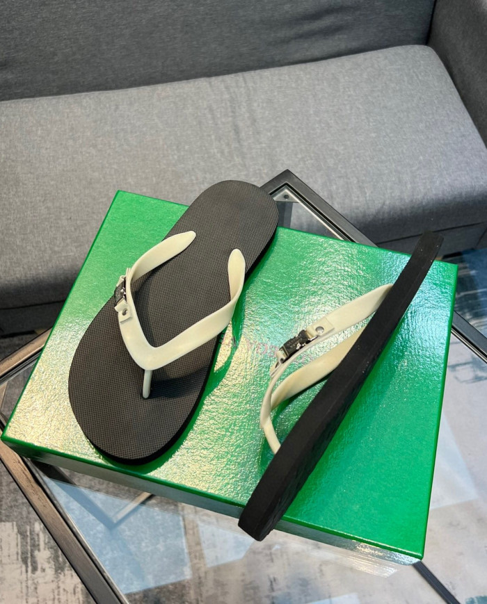Bottega Veneta  Slippers