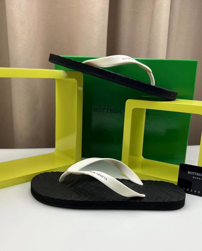 Bottega Veneta  Slippers
