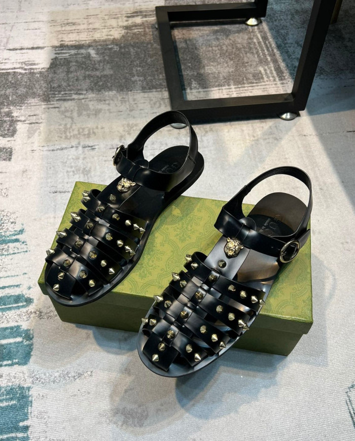GUCCI  sandals