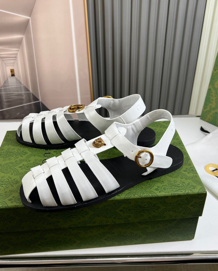 GUCCI  sandals