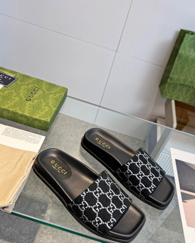 GUCCI couple style  Slippers