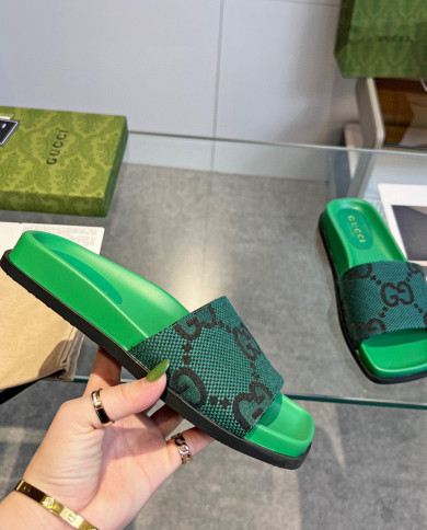 GUCCI couple style  Slippers