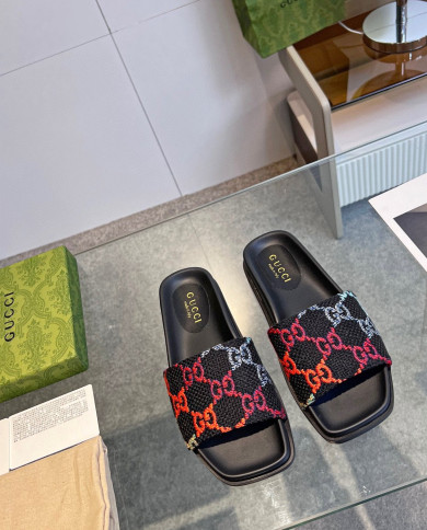 GUCCI couple style  Slippers