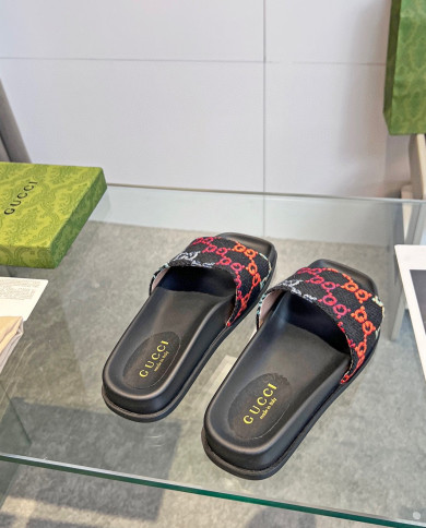 GUCCI couple style  Slippers