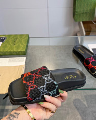 GUCCI couple style  Slippers