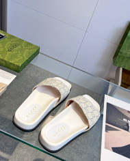 GUCCI couple style  Slippers