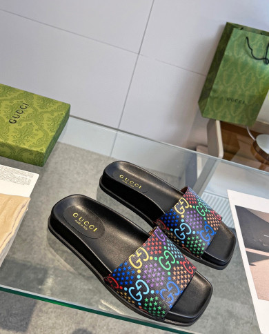 GUCCI couple style  Slippers