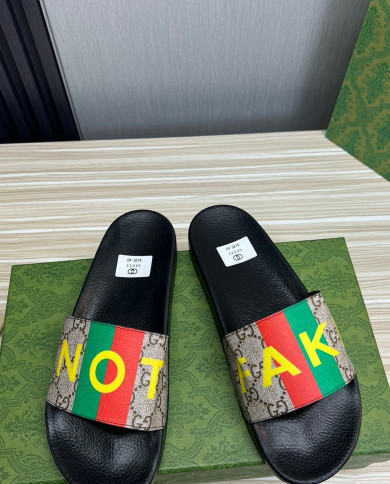 GUCCI couple style  Slippers