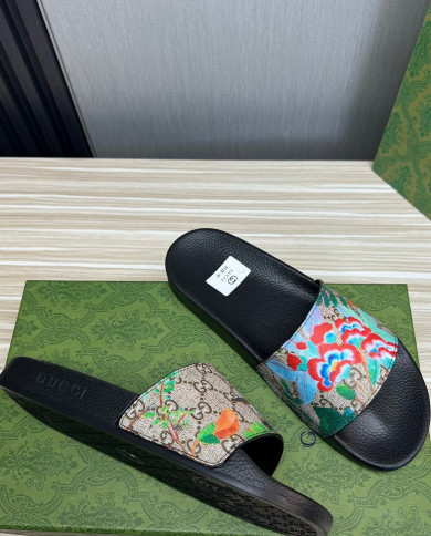 GUCCI couple style  Slippers