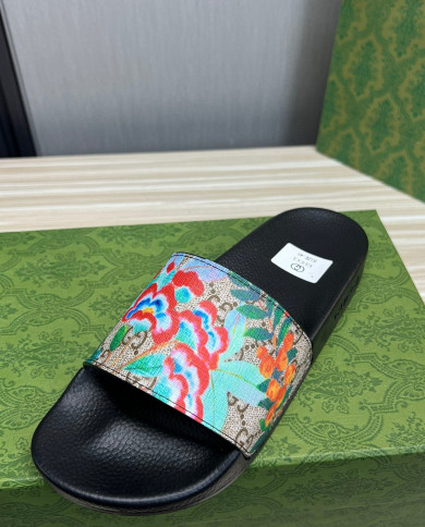 GUCCI couple style  Slippers