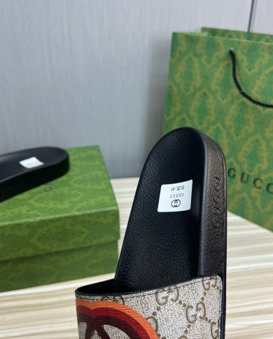 GUCCI couple style  Slippers