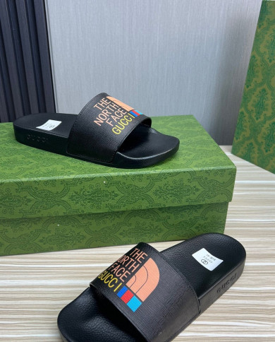 GUCCI couple style  Slippers