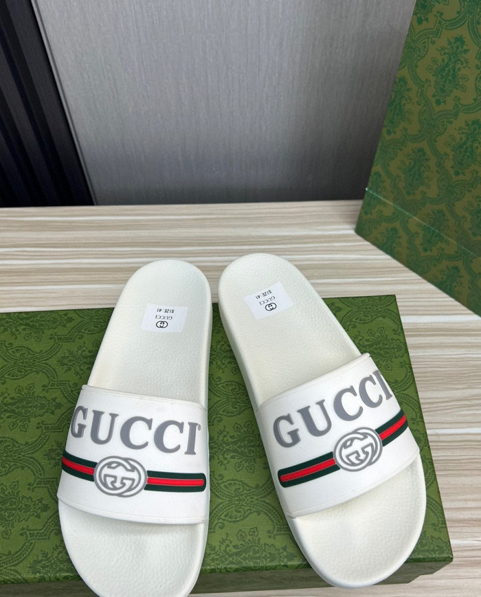 GUCCI couple style  Slippers