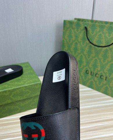 GUCCI couple style  Slippers