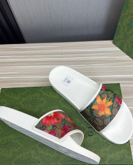 GUCCI couple style  Slippers