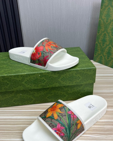GUCCI couple style  Slippers