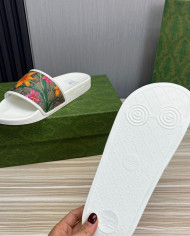 GUCCI couple style  Slippers
