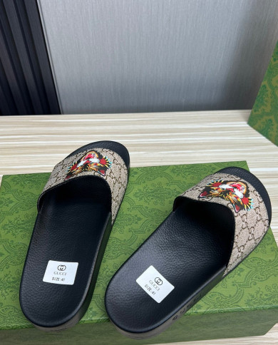 GUCCI couple style  Slippers