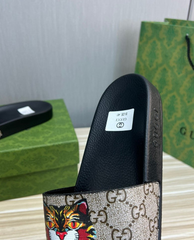 GUCCI couple style  Slippers