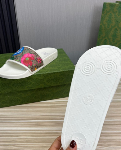GUCCI couple style  Slippers