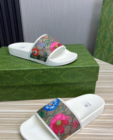 GUCCI couple style  Slippers