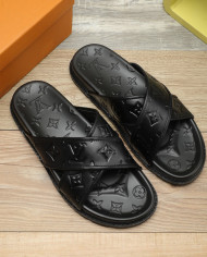 GUCCI  Slippers