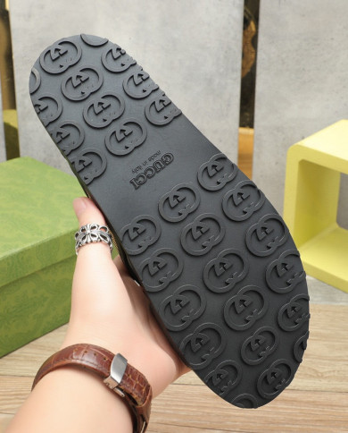 GUCCI  Slippers